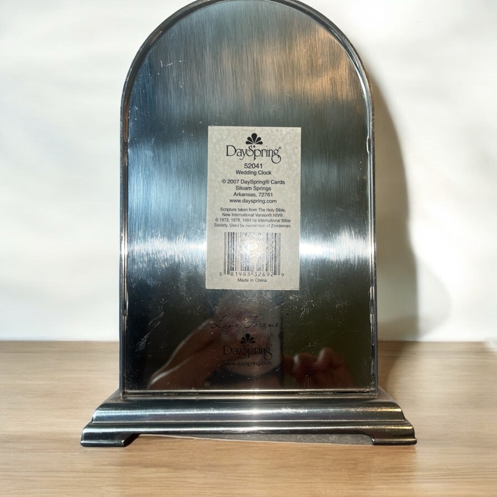 Elegant Silver Inspirational Clock - Picture 4 of 8